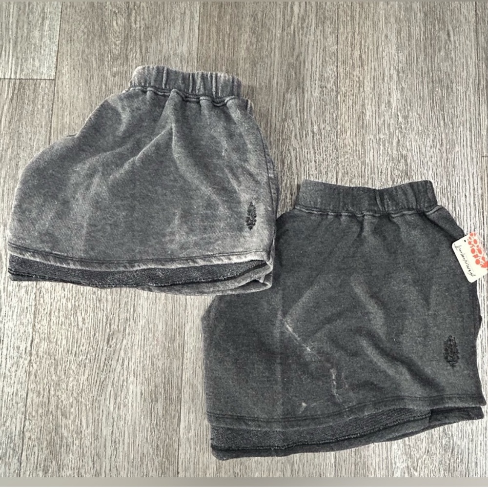 NWT Free People Around We Go Shorts in Washed Black - Various - Picture 2 of 7